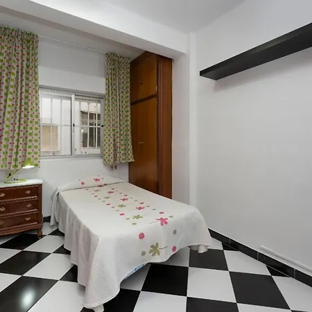 Malaga Downtown And Beach Apartment Extérieur photo